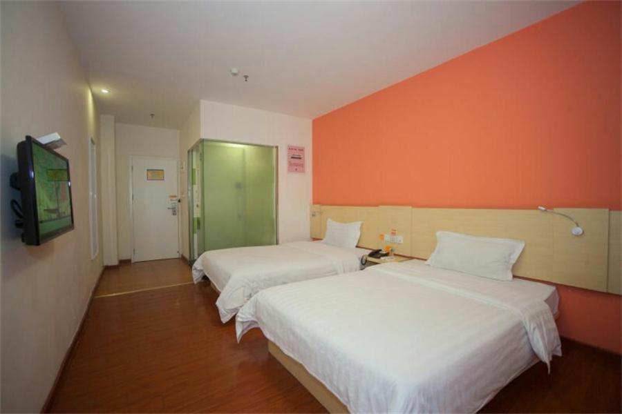 7Days Inn Foshan Dongfang Square Walmart Exterior foto
