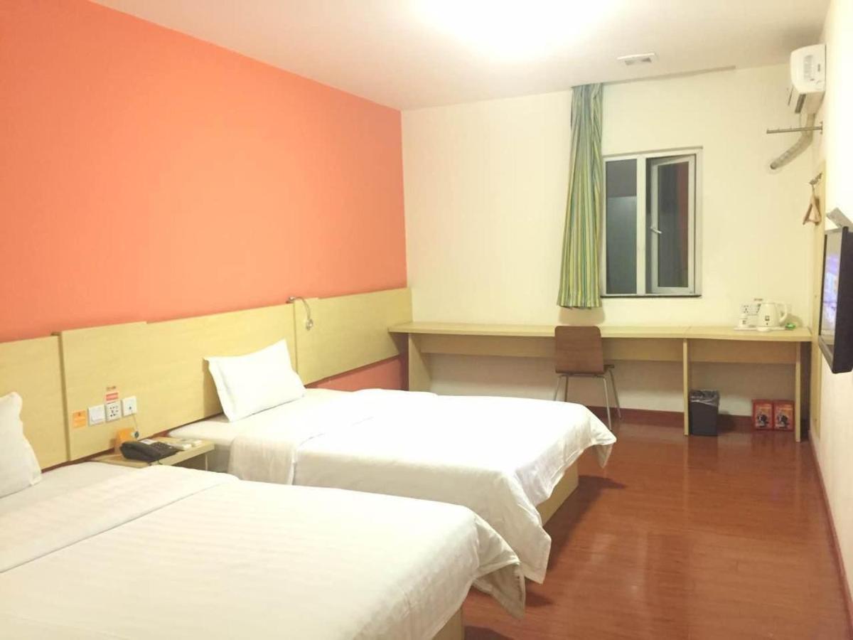 7Days Inn Foshan Dongfang Square Walmart Exterior foto
