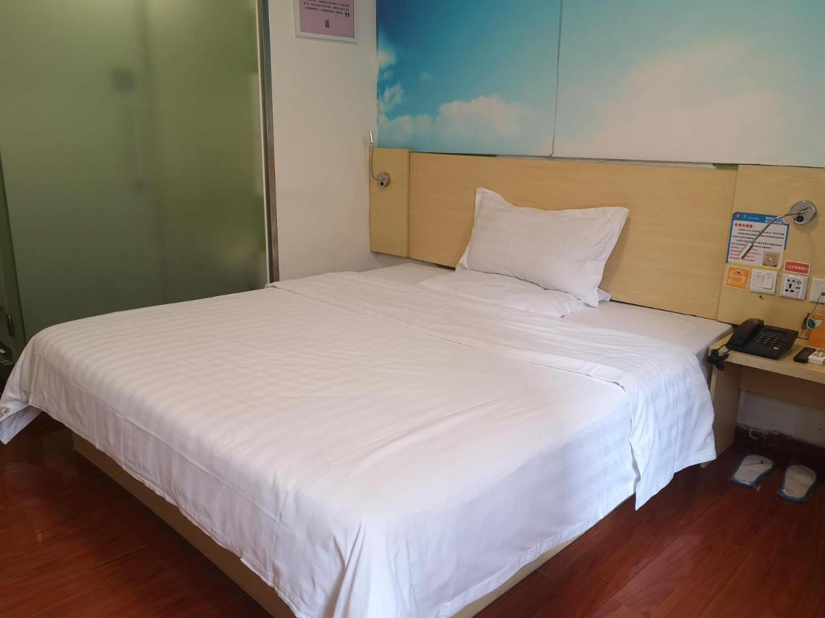 7Days Inn Foshan Dongfang Square Walmart Exterior foto